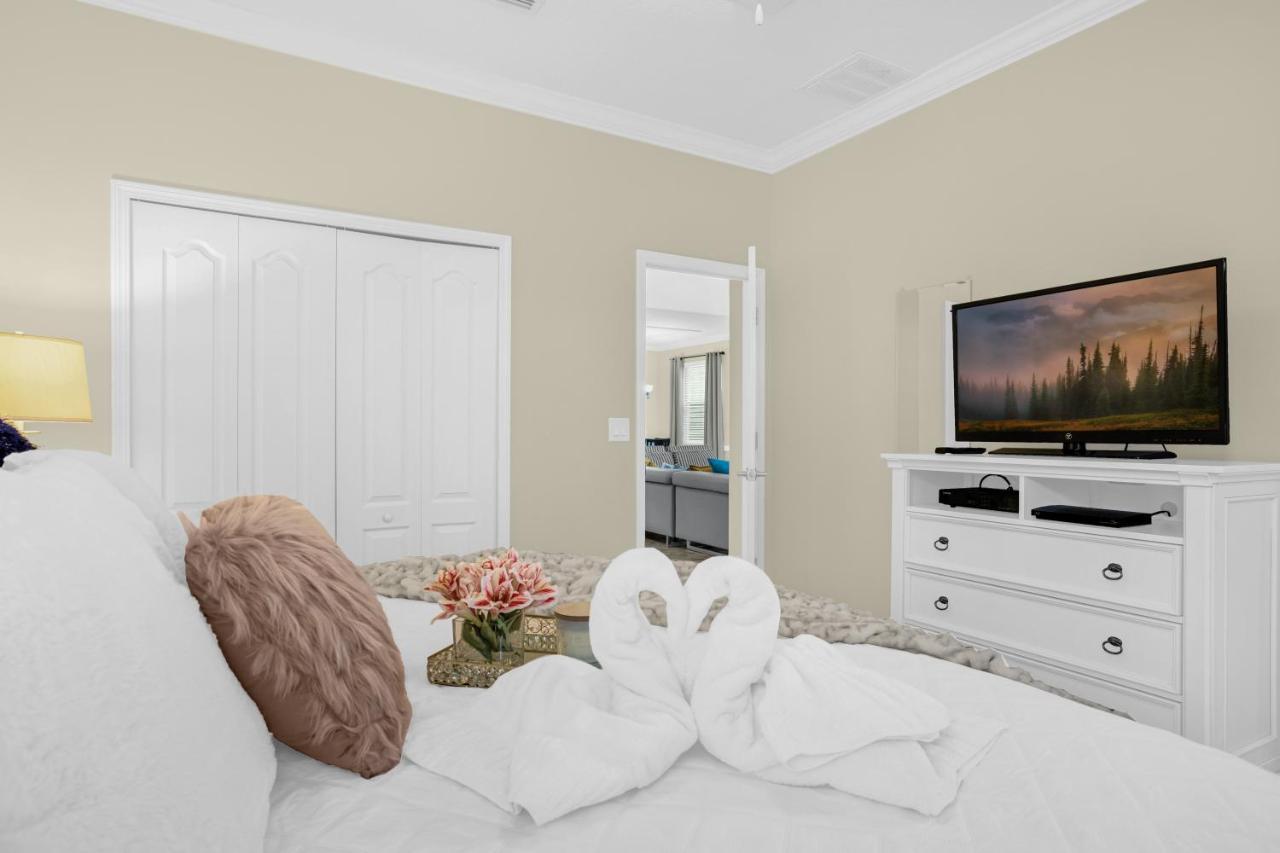 Light Yellow Home Lift Your Mood Near Disney 5Beds Kissimmee Bagian luar foto