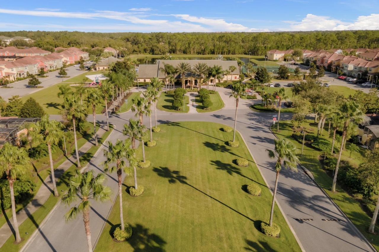 Light Yellow Home Lift Your Mood Near Disney 5Beds Kissimmee Bagian luar foto